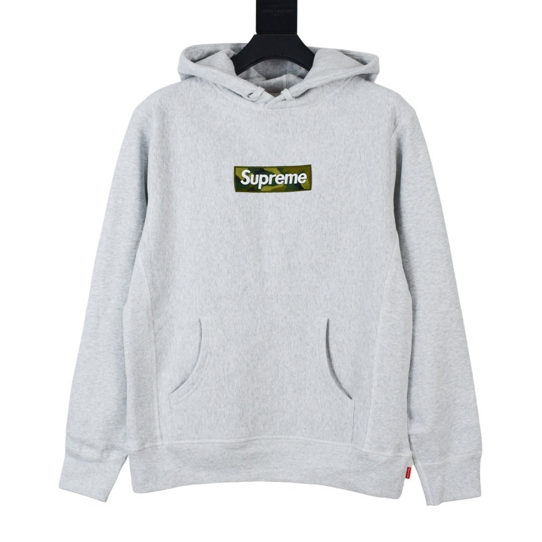 SUPREME Hoodies