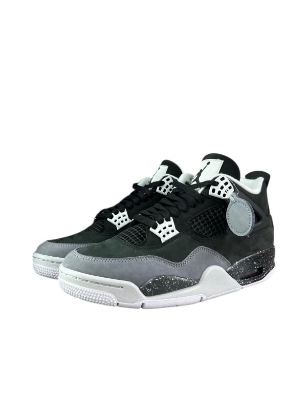 Jordan 4s