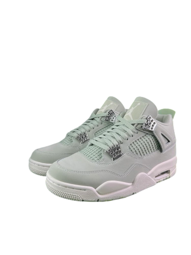 Jordan 4s